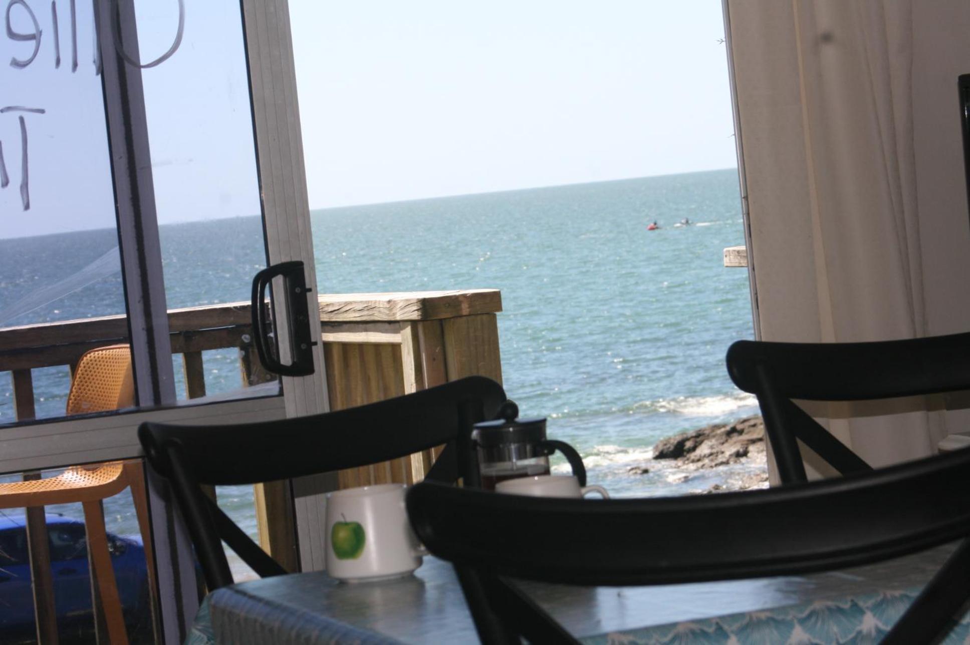 Driftwood Lodge Beachfront, Cable Bay, Northland 库珀海滩 外观 照片