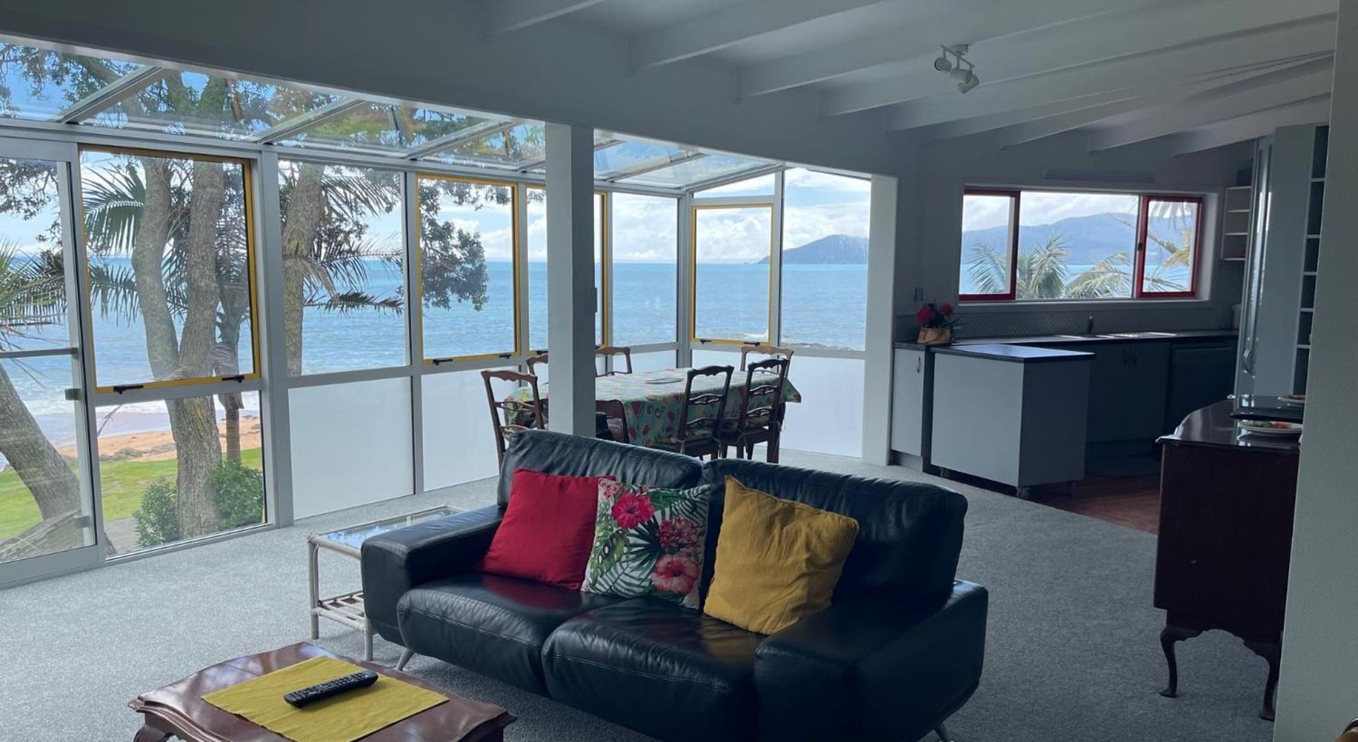 Driftwood Lodge Beachfront, Cable Bay, Northland 库珀海滩 客房 照片